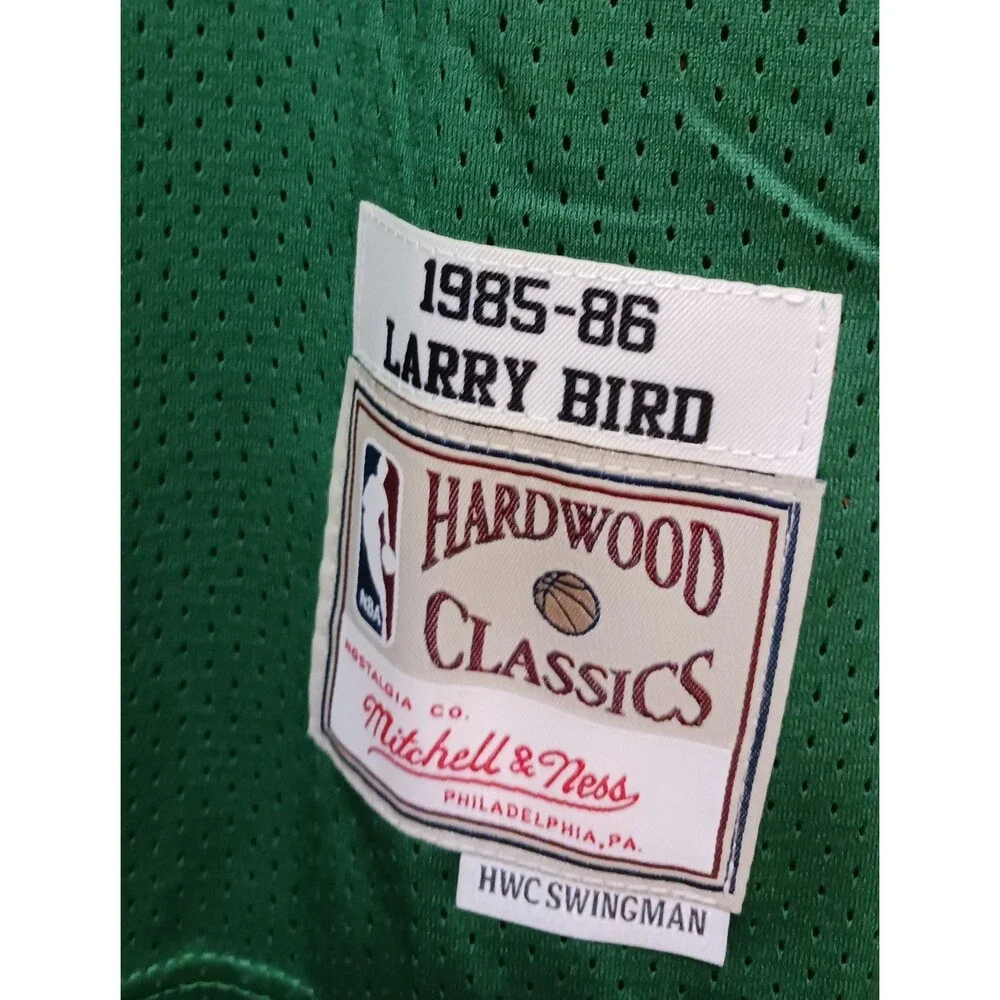 Larry Bird (Mitch/Ness)-(Celtics)-(85-86)-(Jersey)-(Green)-(M)-(New Cond.)-$103 - Picture 11 of 12
